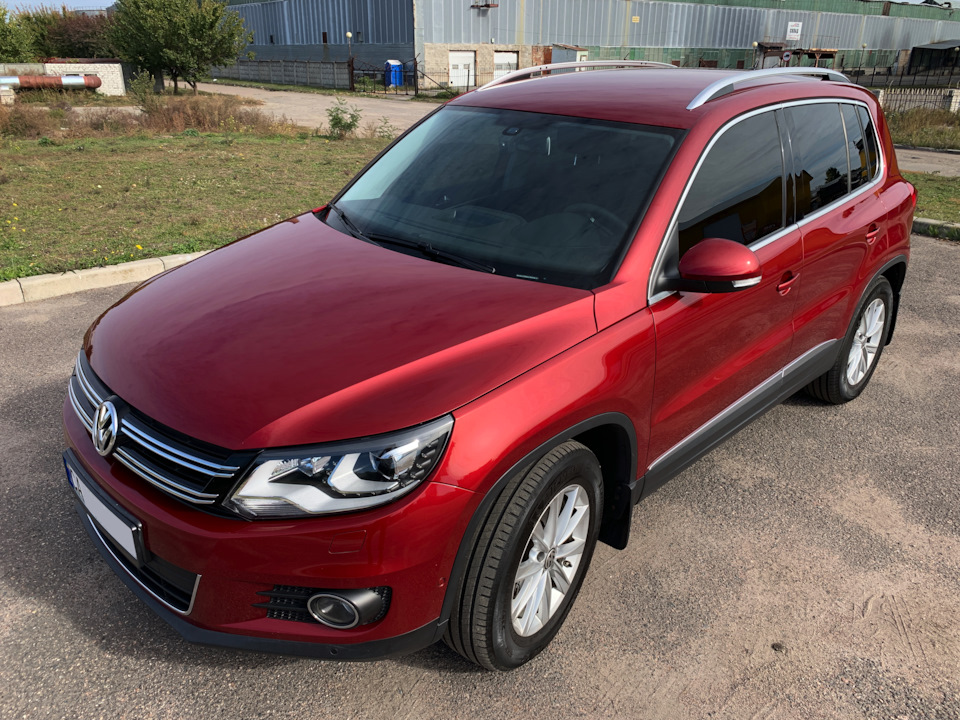 VW Tiguan《Intelligent》: Миття, антидощ, регулювання фар 4