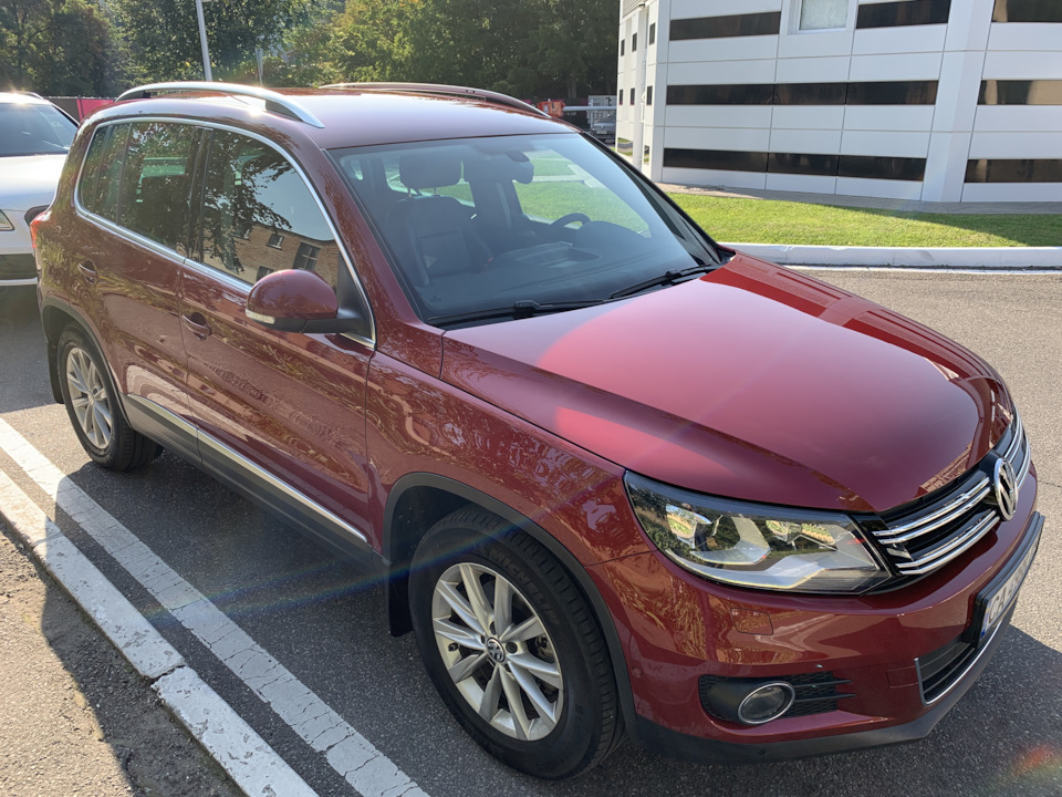 VW Tiguan《Intelligent》: Рідке скло (кераміка) 3