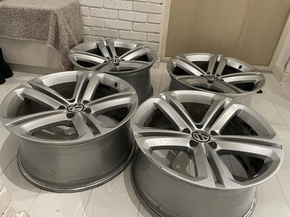 Диски Mallory 19. Tiguan 1G 3
