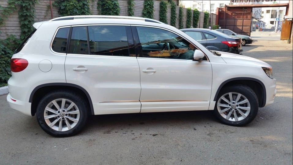 Фарбування чорного пластику в колір кузова. Tiguan 1G 3