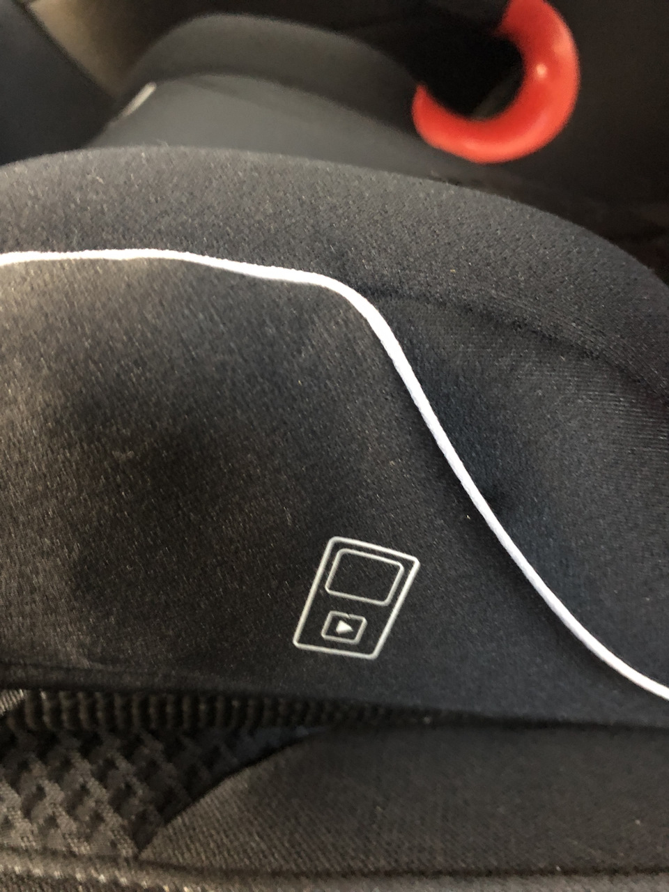 Автокрісло RECARO Monza Nova 2 Seatfix (Performance Black) 5