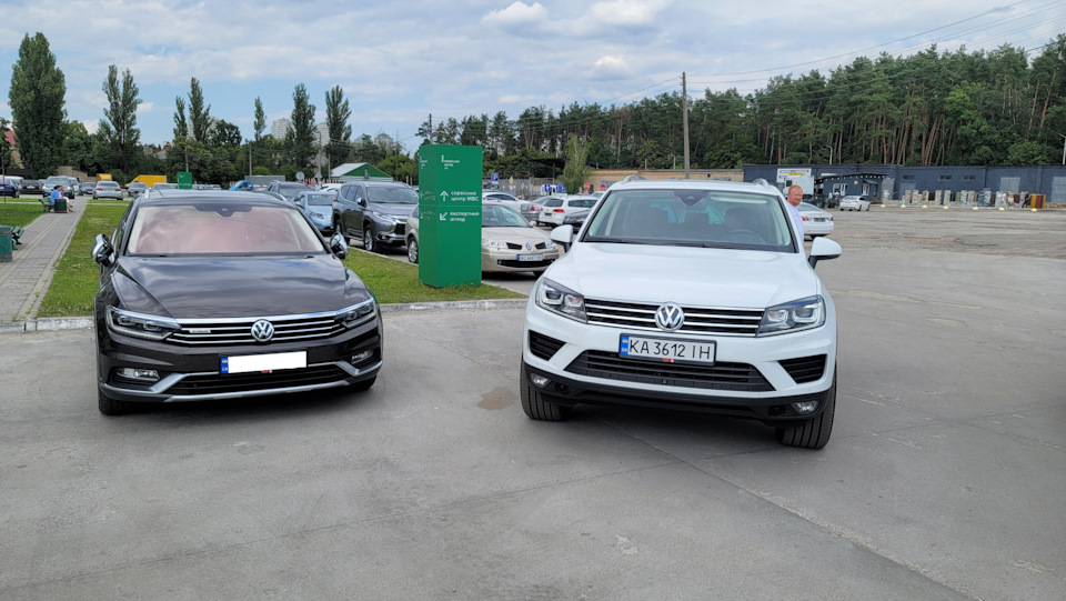 Продаж Touareg 1