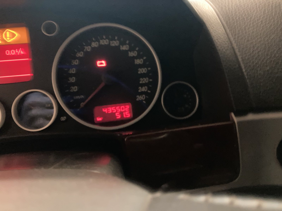 Датчик рівня та температури мастила VAG 06E 907 660 5