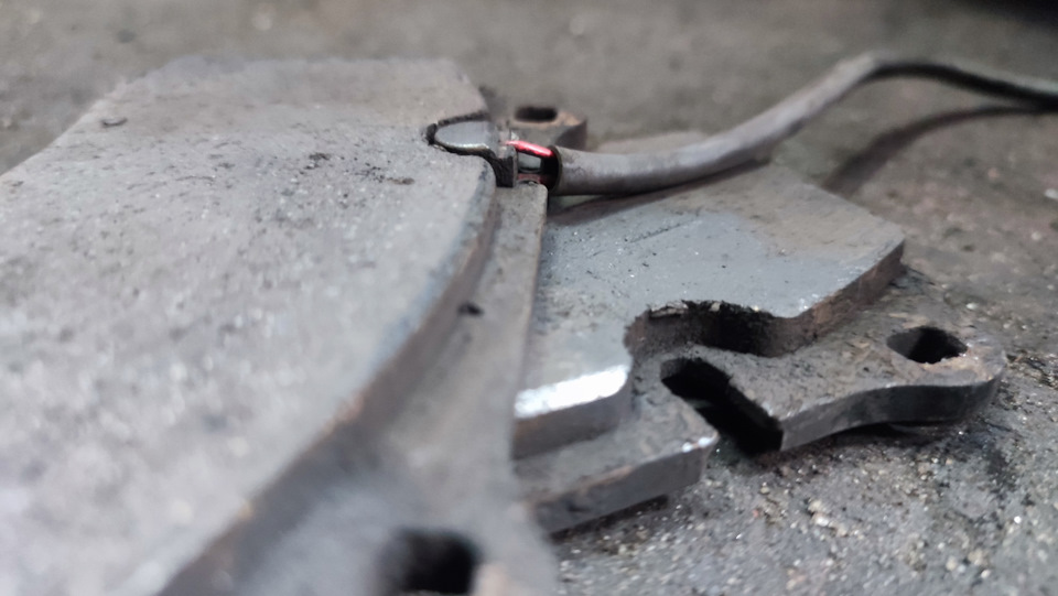 Керамічні колодки Power stop z17 та оригінальні диски 2