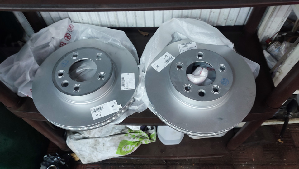 Керамічні колодки Power stop z17 та оригінальні диски 5
