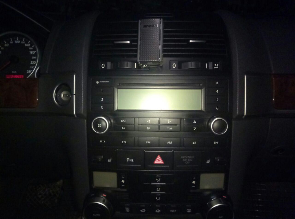 Запис CD для штатної магнітоли | VW Touareg 2008 1