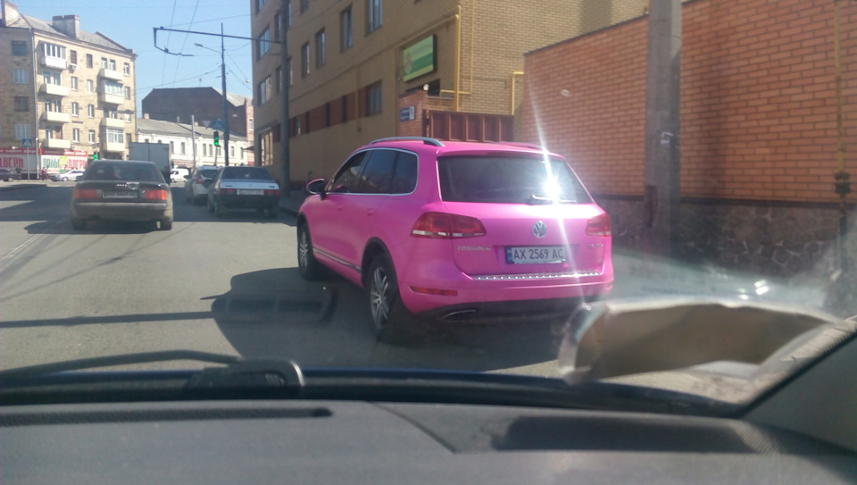 Рожевий :) 1