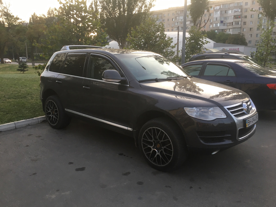 Фетіш. Сріблясті рейлінги 5