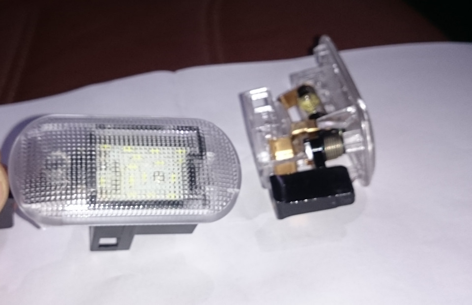 #4 LED підсвічування ящика рукавички 3