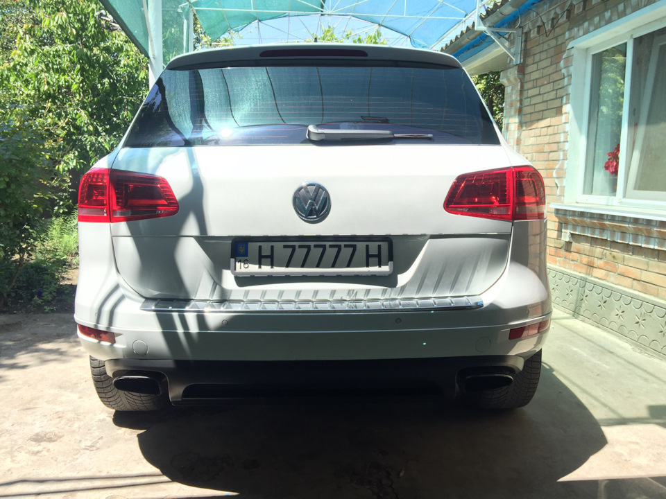 Напис Touareg 4
