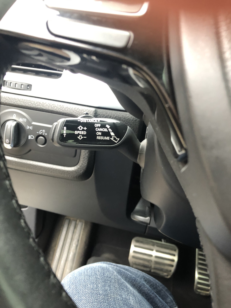 Стрекоза від Audi A8D4 5