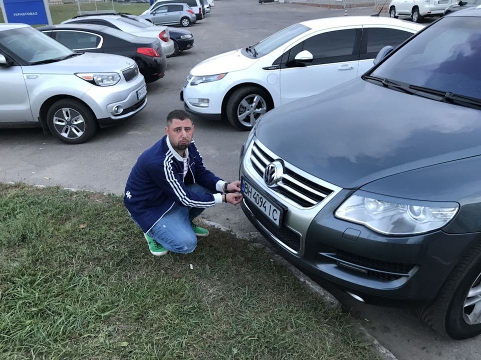 ВІН пішов у ДОБРІ РУКИ. 3