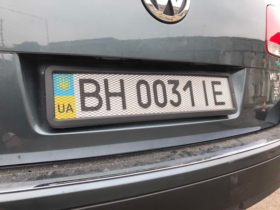 Рамка номерного знака 2