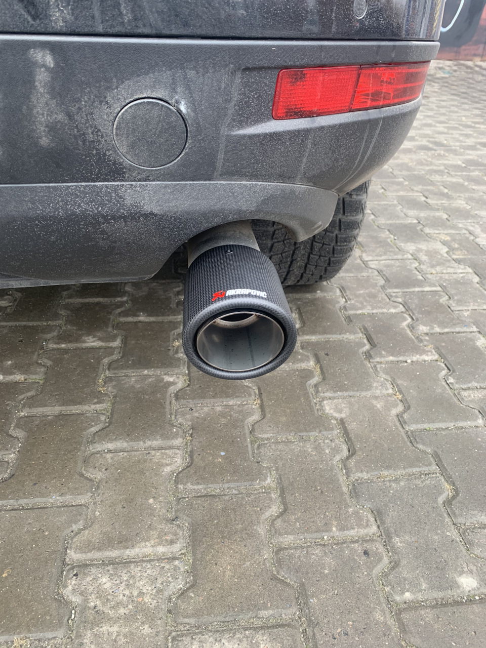 Akrapovic - маленькі)) 1