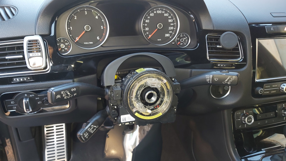 Стрекоза Audi 1