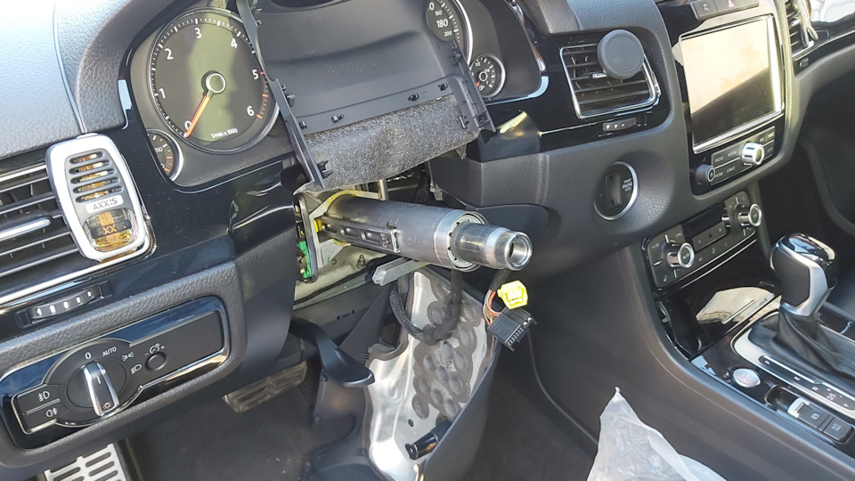 Стрекоза Audi 2