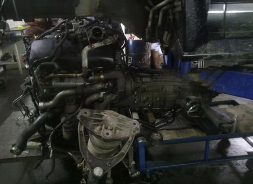 Найбільший мінус vw touareg v10 2