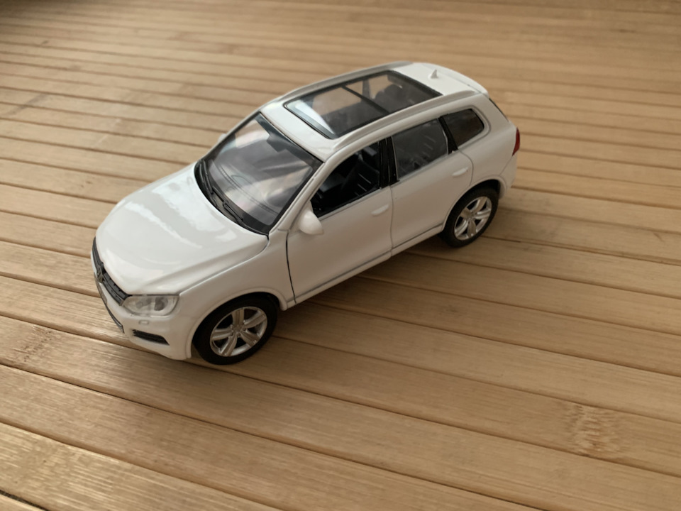 Порядок у дрібницях 2+ купив другий Touareg 5