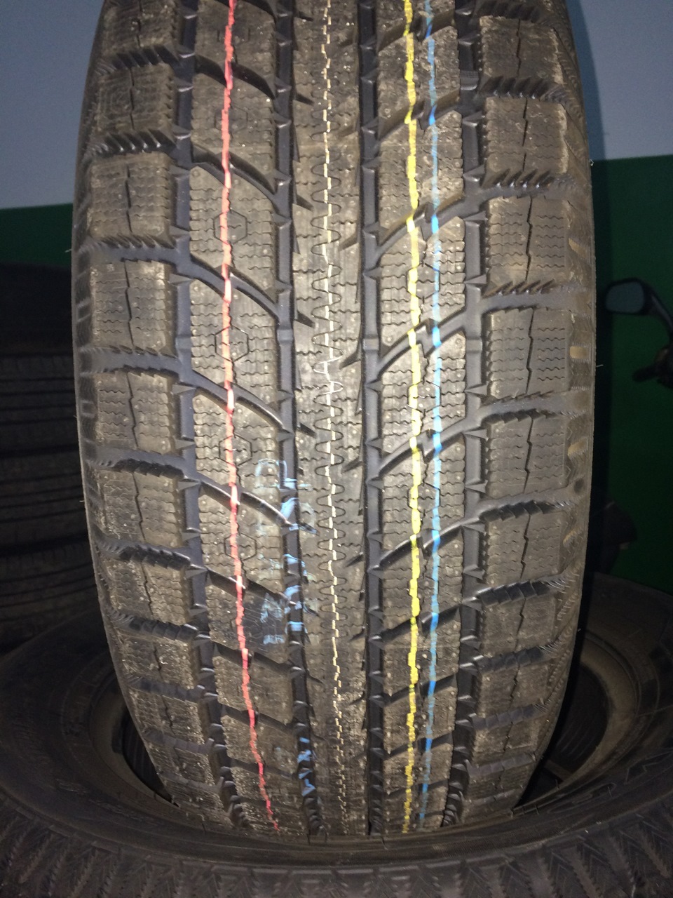 TOYO 255/60/R17 на Зиму 2