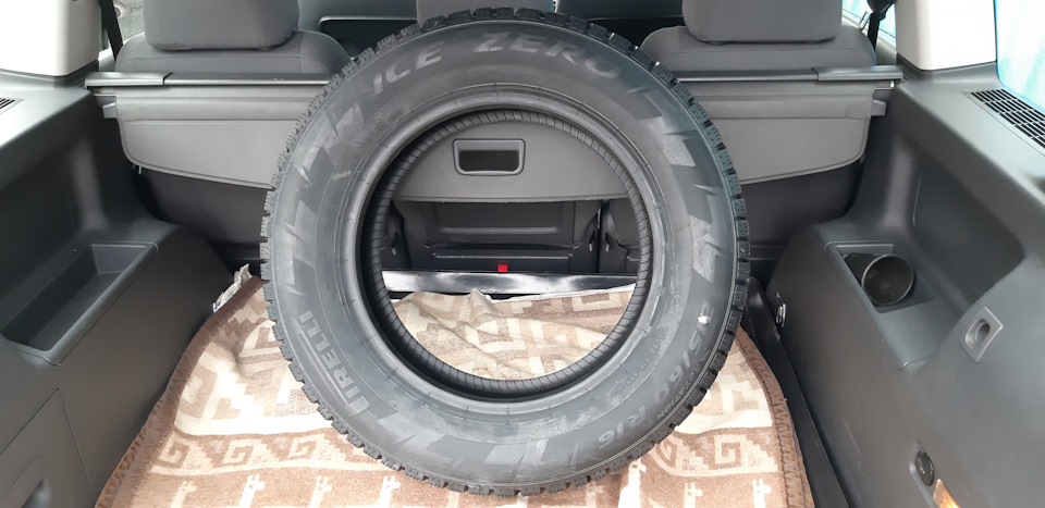 Покупка зимової гуми Pirelli Ice Zero 215/60 16. 2