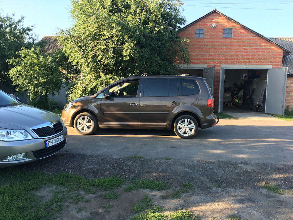 Проставки Vw Touran 5