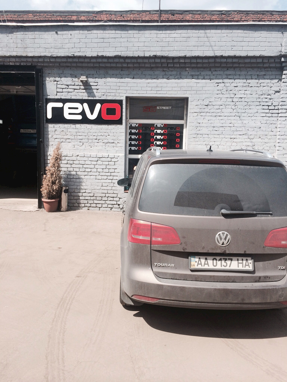 Revo technik 1