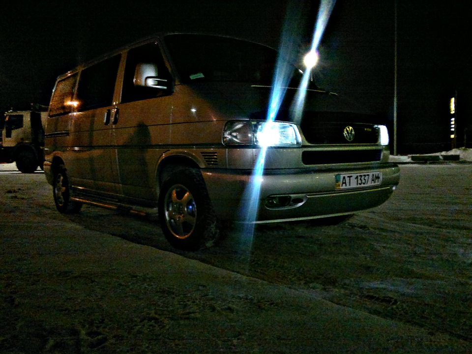 VW and night 5
