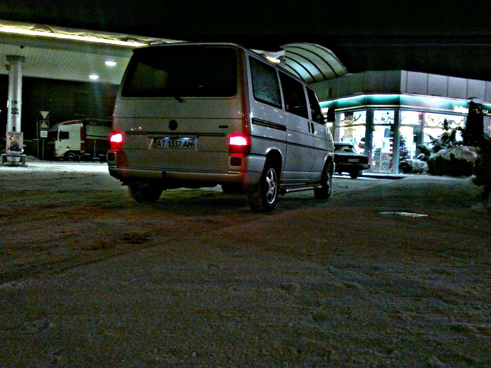 VW and night 4