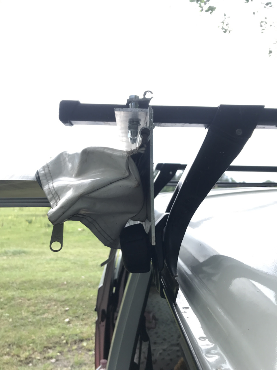 Встановлення маркізі THULE Omnistor 1200 частина 2 3