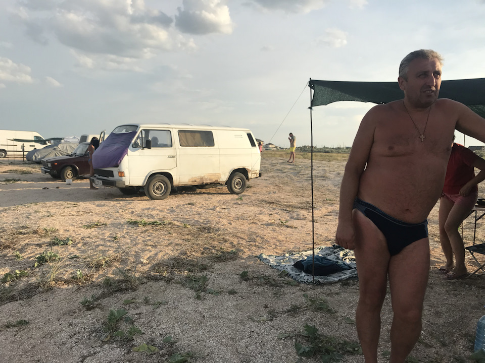 Зустрів родича 4