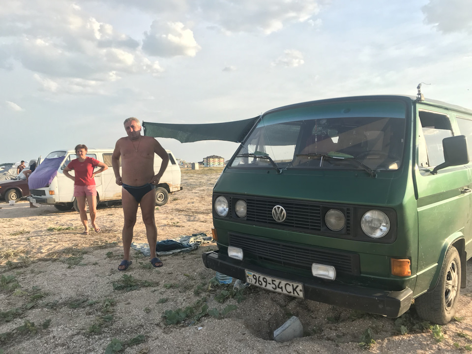Зустрів родича 2