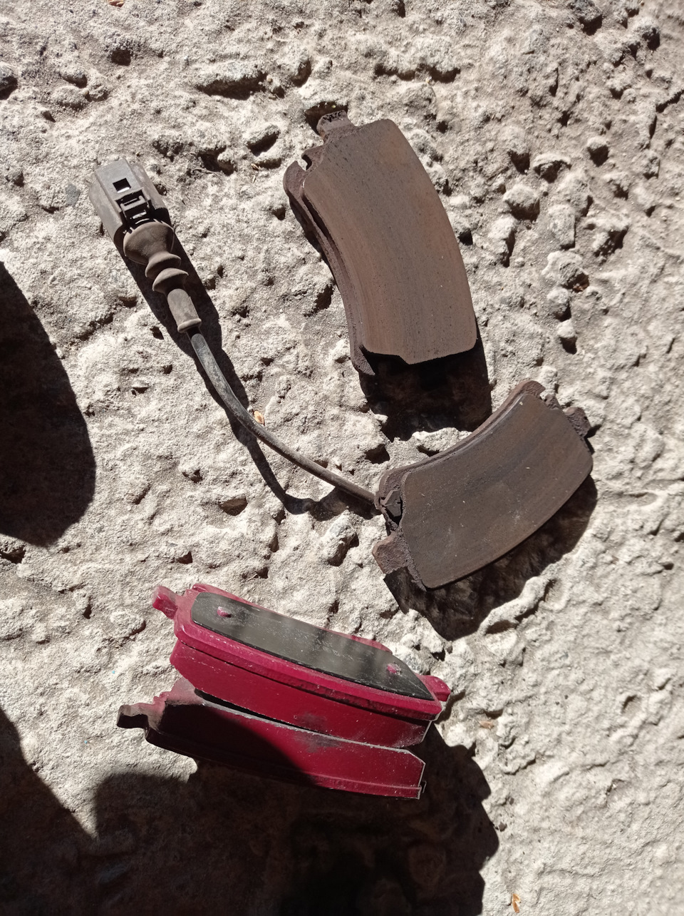 Заміна задніх гальмівних колодок 3