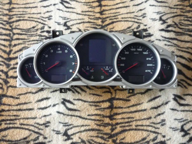 Продам щиток приладів porsche cayenne 1