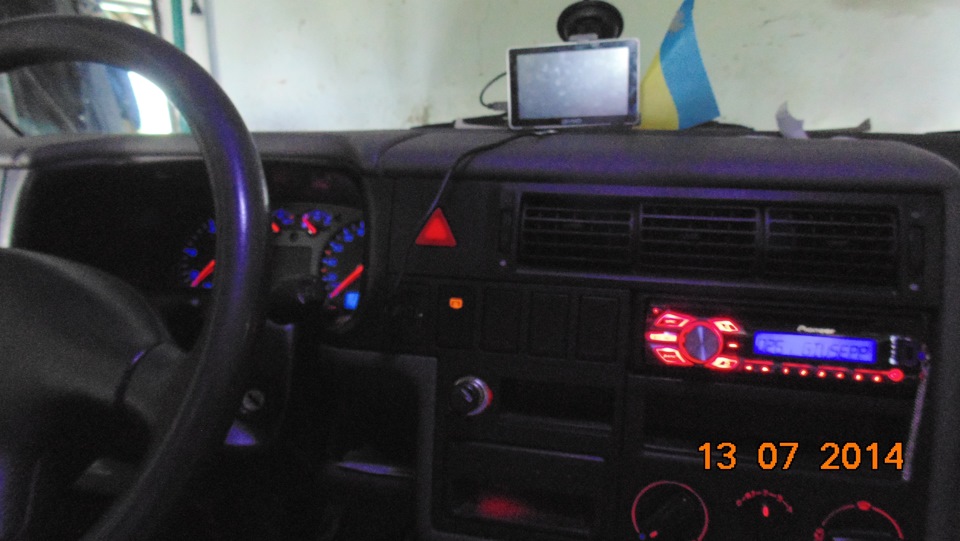 Додаткова розетка USB 4