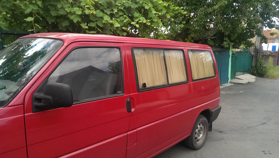 Встановив штори 1