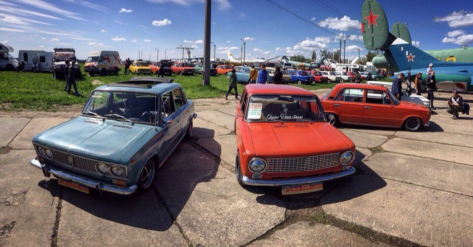 Фестиваль старих автомобілів 2