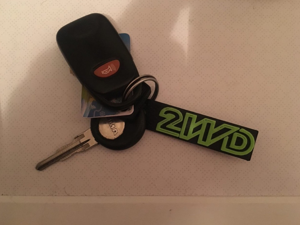 Наклейки та брелок 2WD 2