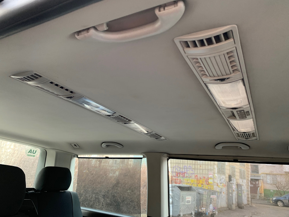 Зустрічаємо Volkswagen Transporter 2.0 CAAB Multivan 3