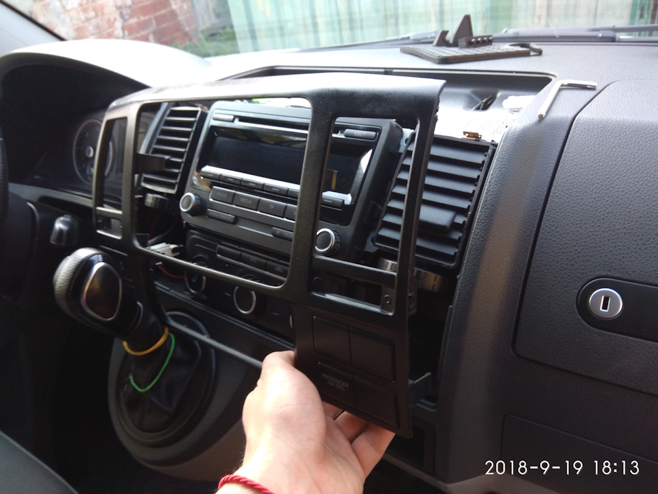 Magnitola RCD330 CarPlay 2