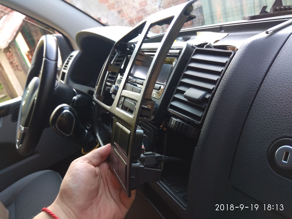 Magnitola RCD330 CarPlay 3