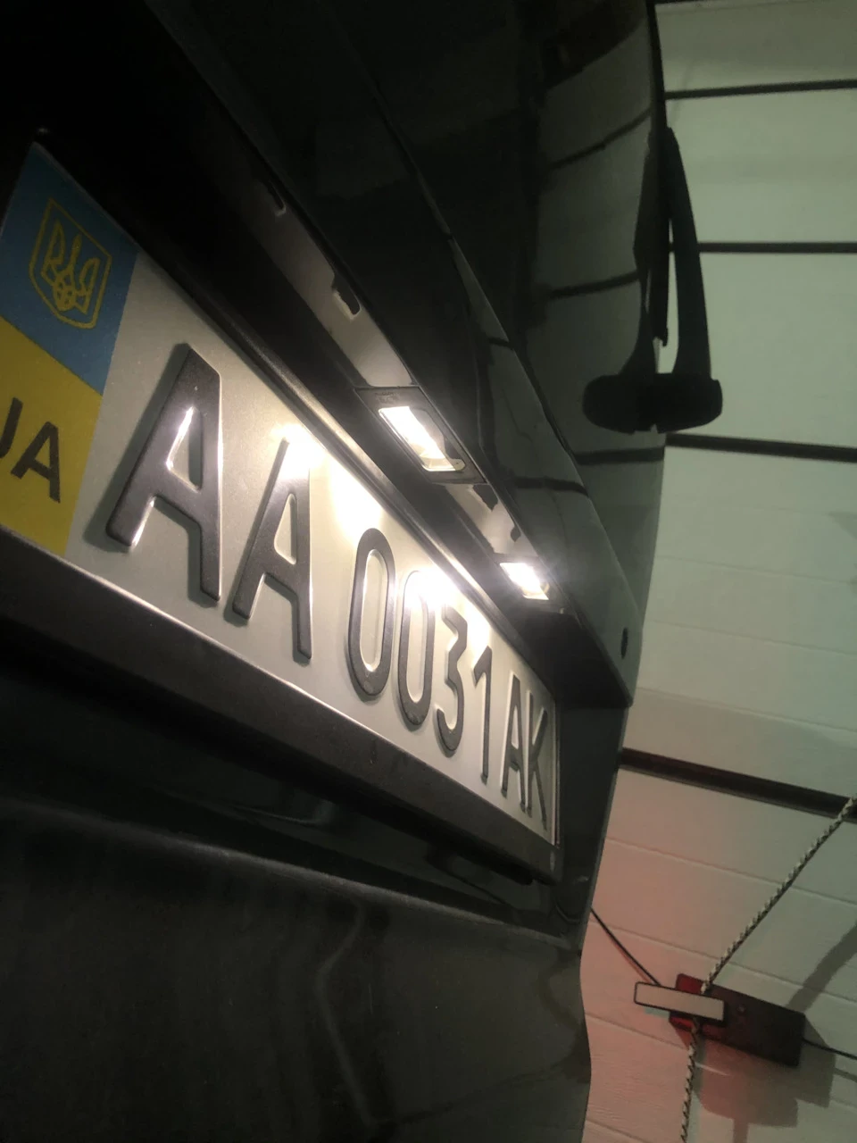 Підсвічування номера.