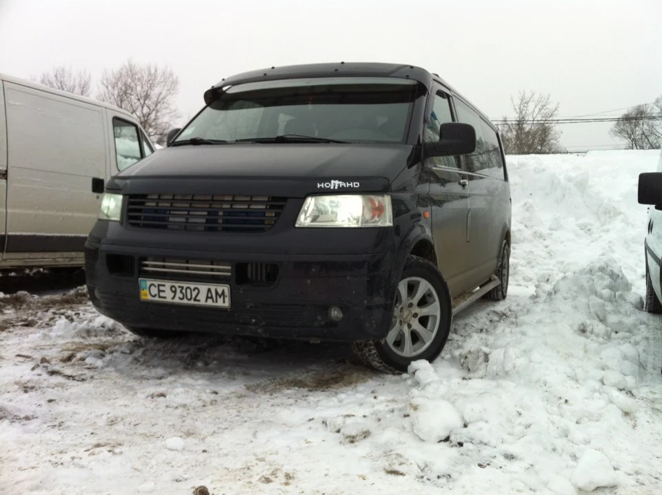 3 фото, і картонка не в тему)