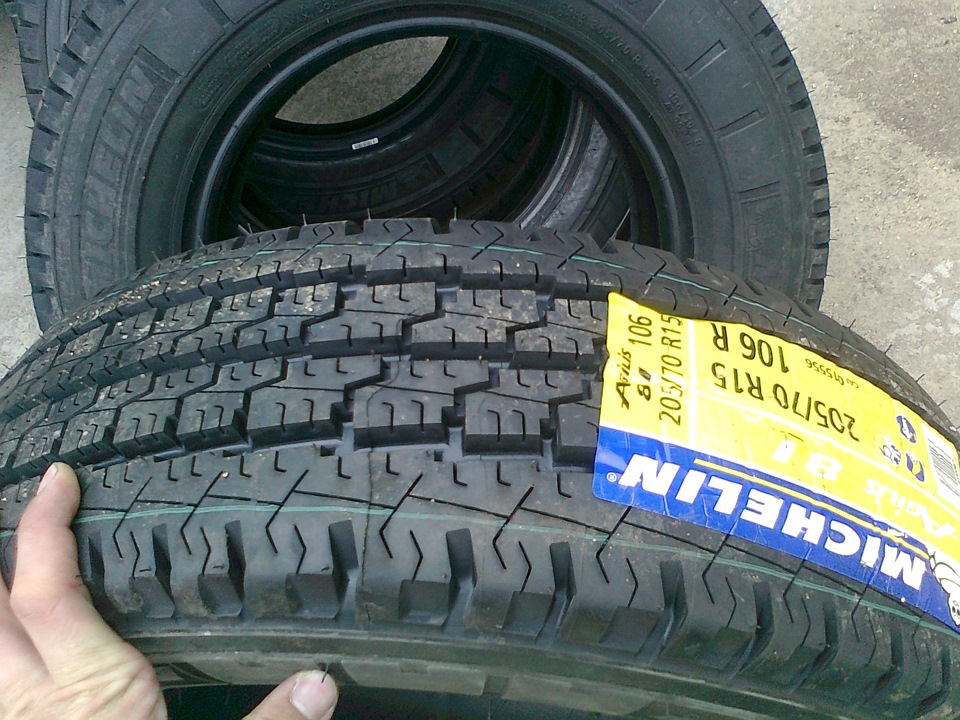 Літня гума MICHELIN Agilis 81 1