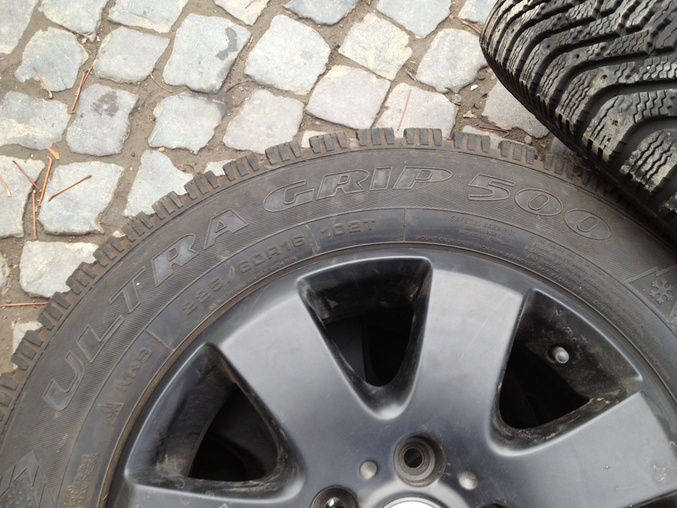 Good year ULTRA GRIP 500 225/60 R16 3