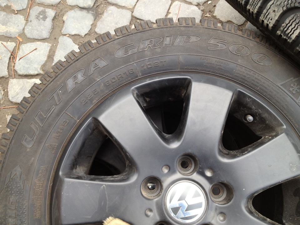 Good year ULTRA GRIP 500 225/60 R16 4