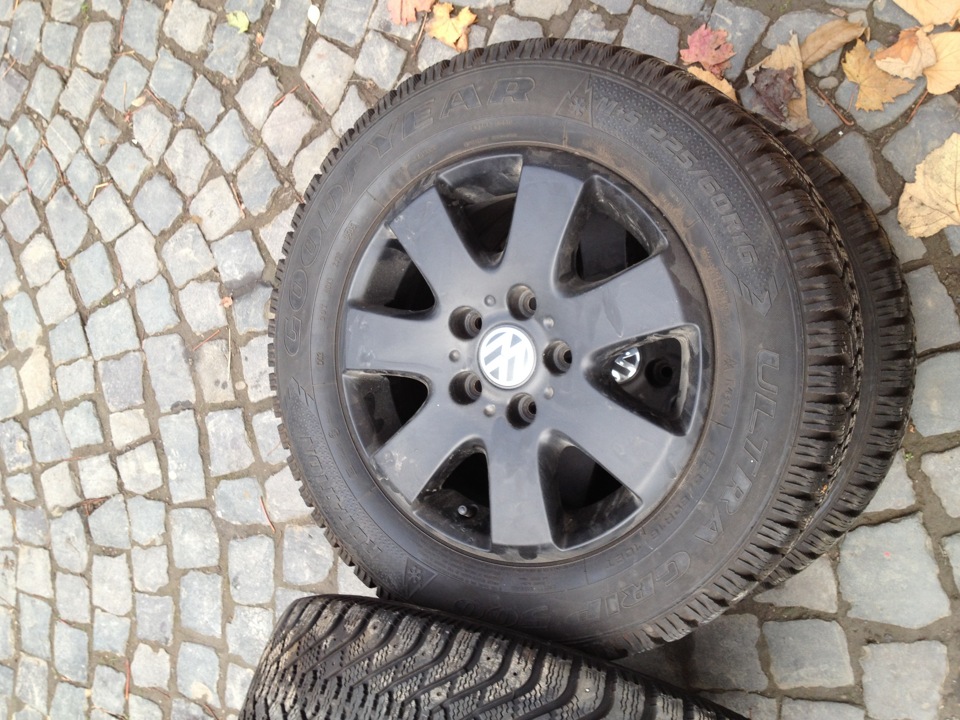 Good year ULTRA GRIP 500 225/60 R16 2