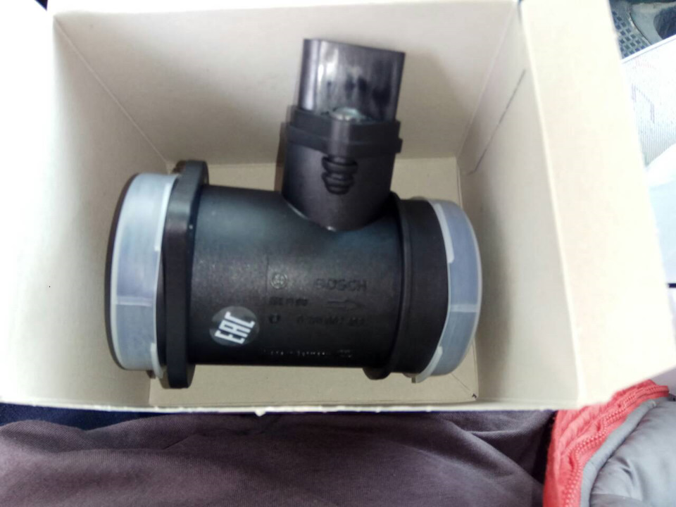 Заміна ДМРВ Bosch 0281002463 3
