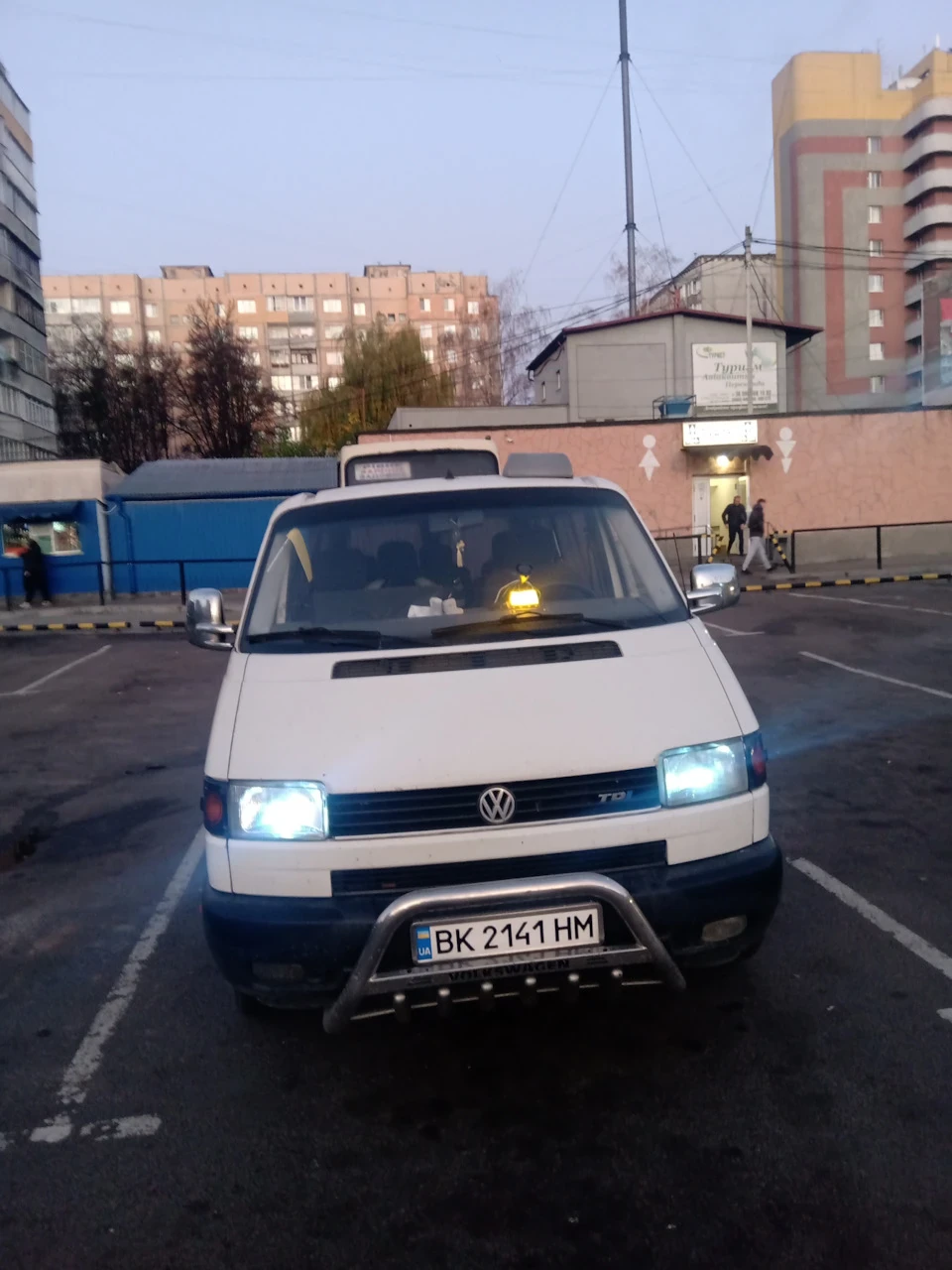 Підсвічування номера та проблема із задніми дверима