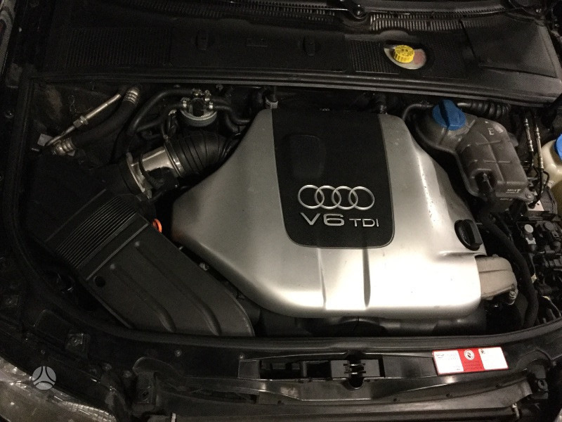 Сімейний седан Audi a4 2.5tdi, або у Vag сім'ї поповнення 4