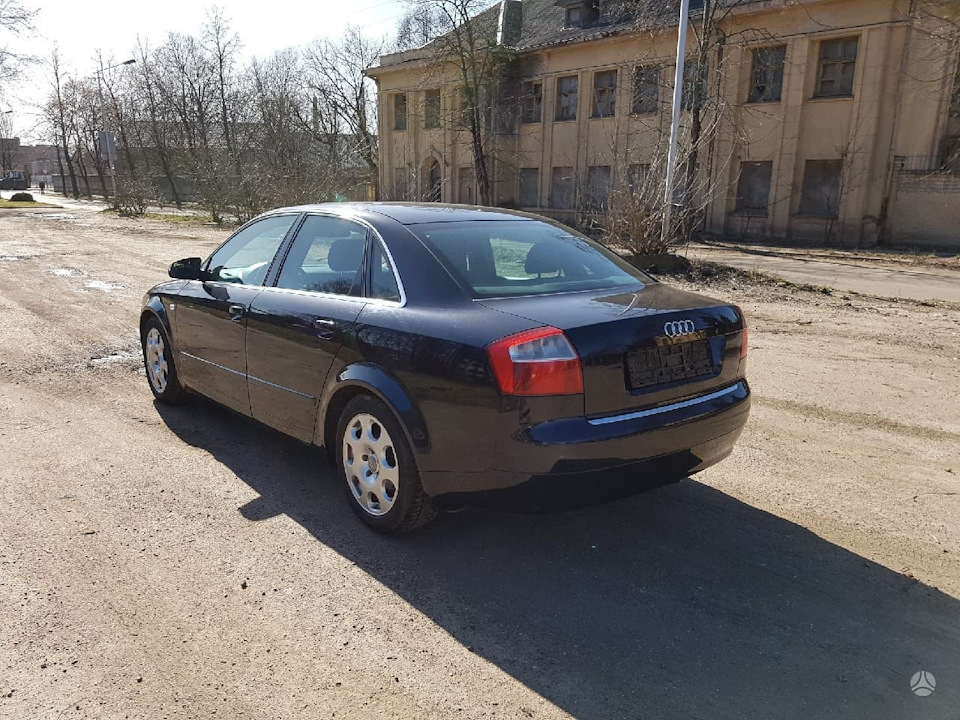 Сімейний седан Audi a4 2.5tdi, або у Vag сім'ї поповнення 3